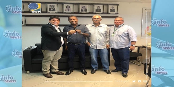 Fundo-Postagem-InfoNewss-660x330