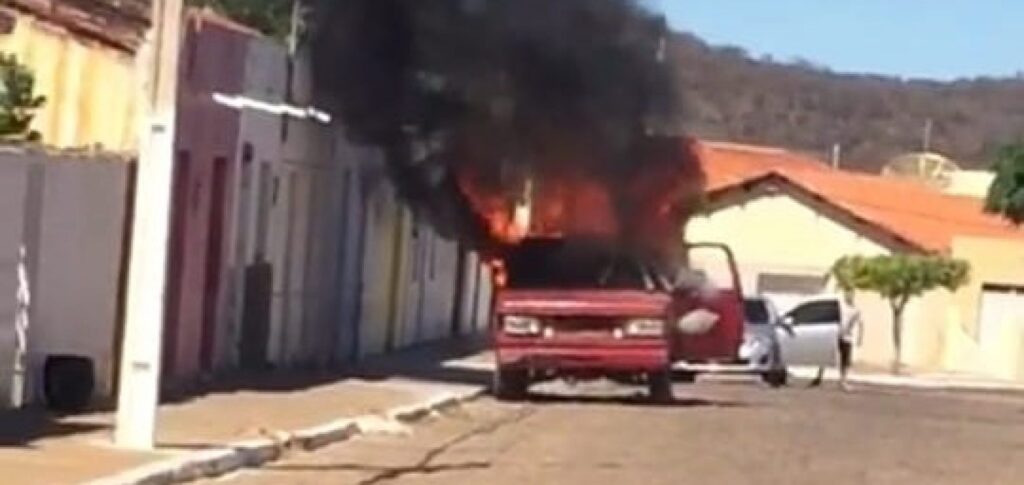 caminhote-peda-fogo-1900x900_c