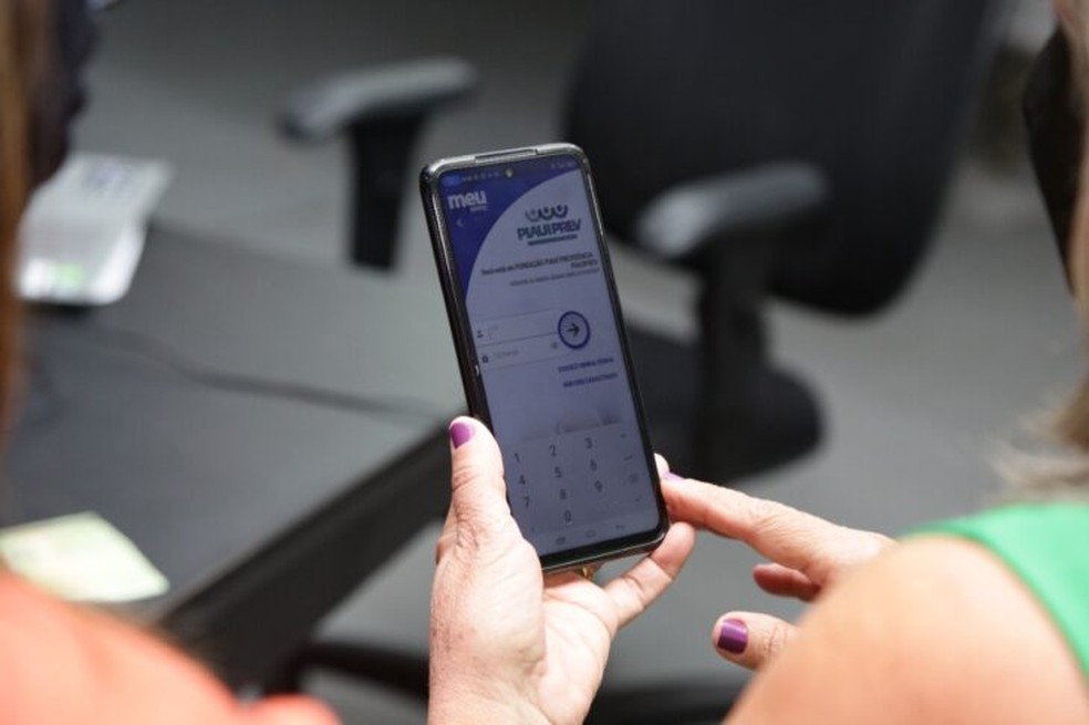 Servidores estaduais já podem realizar prova de vida pela internet no Piauí; veja cronograma