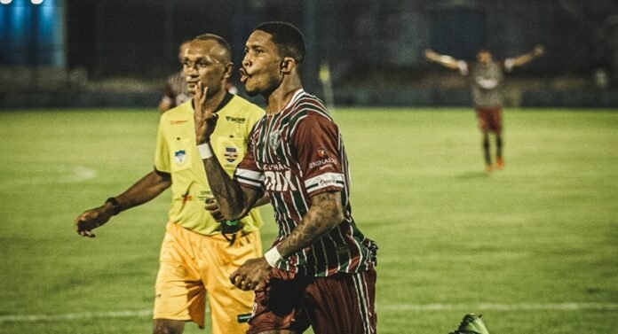 Fluminense goleia Parnahyba e segue invicto no Campeonato Piauiense