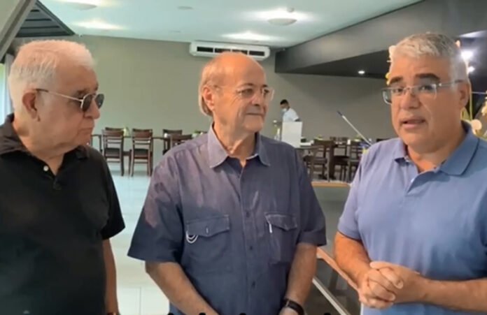 Sílvio Mendes tem encontro com senador Eduardo Girão em Teresina