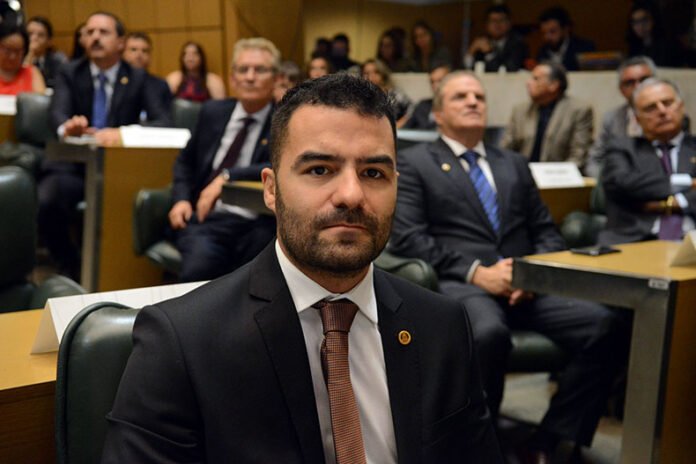 Arthur do Val