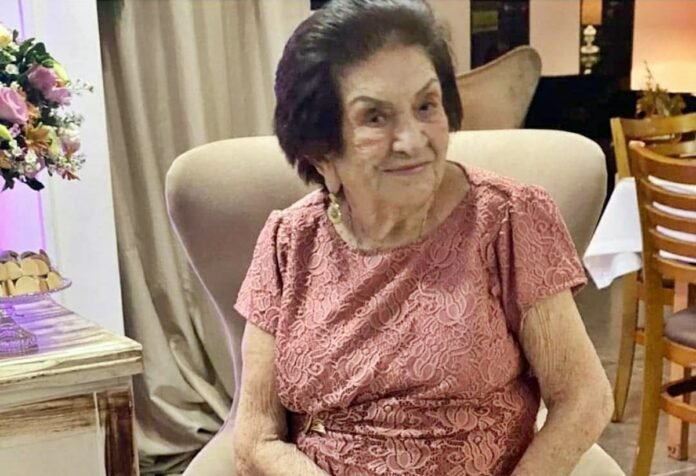 Mauricia-Lobo