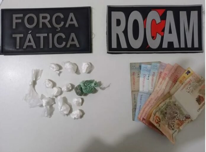 Picos jovem é preso em flagrante por tráfico de drogas na Vila Barrão