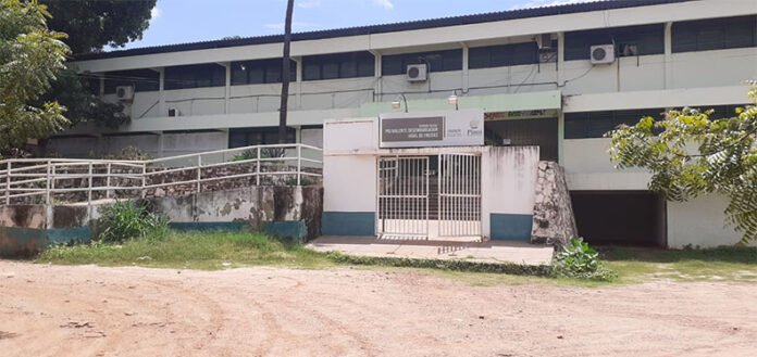Aulas são suspensas em escola de Picos após furto da rede elétrica