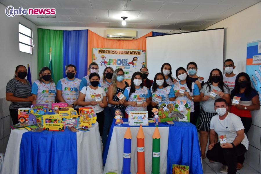 Educação de Padre Marcos realiza I percurso formativo com gestores escolares e professores da educação infantil - DSC_0984