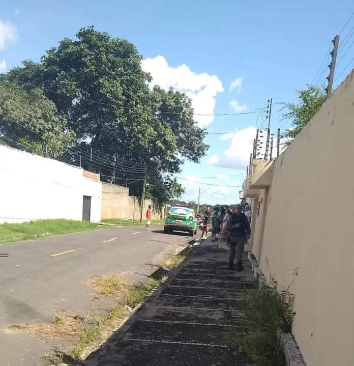 Ex-presidiário é assassinado a tiros em rua da Zona Sudeste de Teresina