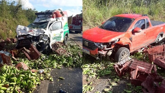 Acidente-com-ambulancia-uma-carreta-e-caminhonete