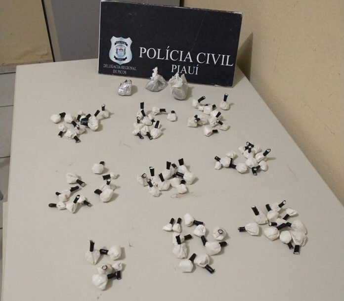 Homem é preso com cocaína e maconha em Sussuapara