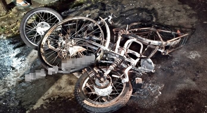 No Piauí, homem desconfia de traição, agride mulher e ateia fogo na moto dela
