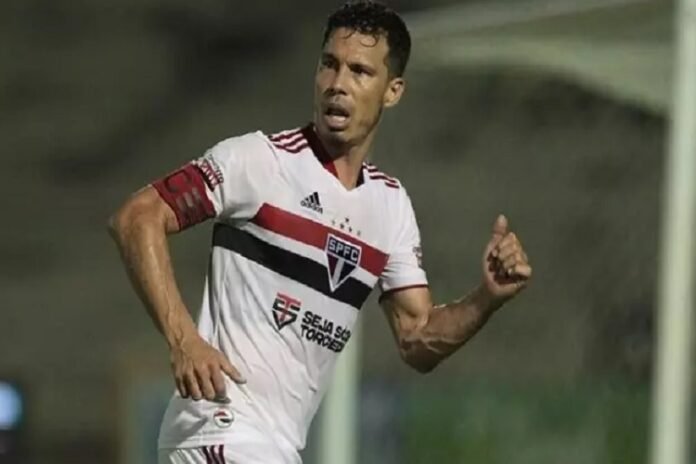 hernanes