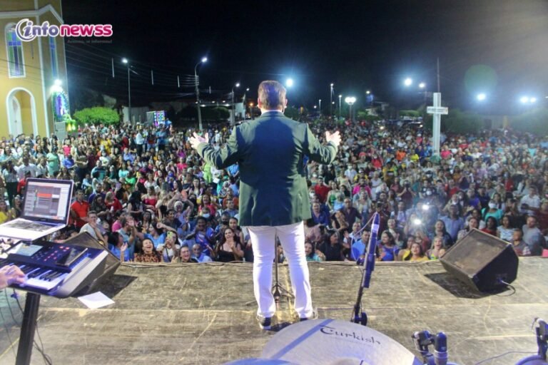 FOTOS | Missa e Show com Pe. Ezequiel Dal Pozzo no 108° festejo de Santo Antônio em Padre Marcos — PI