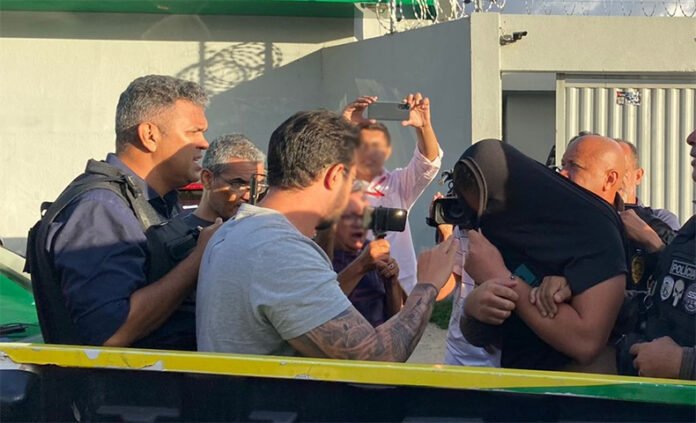 Suspeito de tentar assaltar casa da mãe de Fábio Abreu volta a ser preso