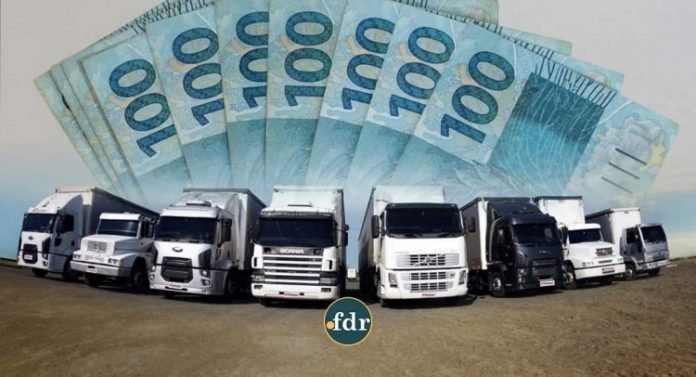Auxílio caminhoneiro