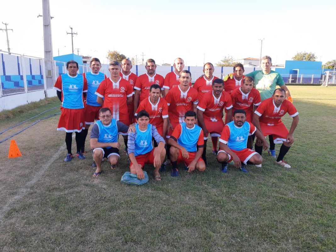 E025B587-543E-4FFC-A897-49508FFB7930