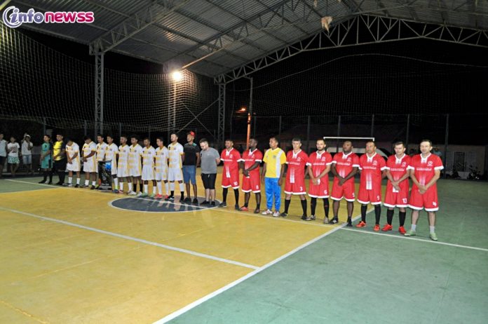 Campeonato Municipal de Futsal é oficialmente iniciado-DSC_1020