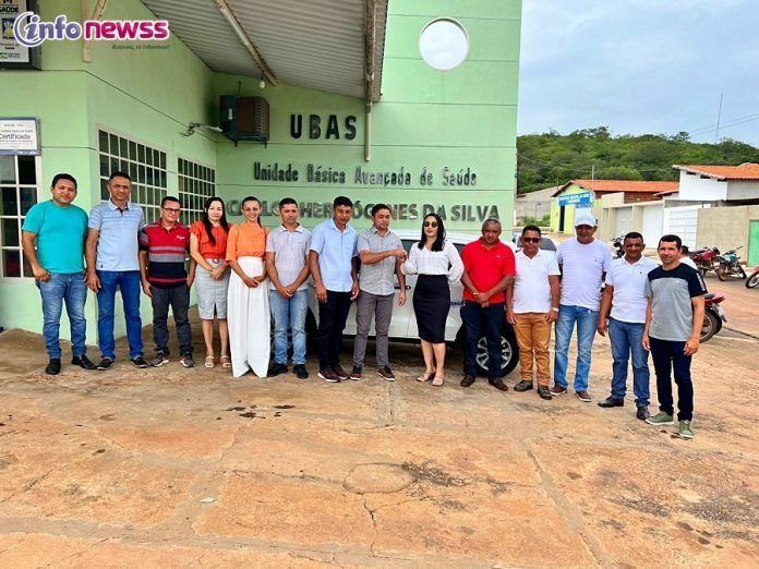 Prefeito Dr. Carlim entrega veículo 0 km para otimizar ações da Secretaria de Saúde em Vera Mendes — PI -WhatsApp Image 2023-02-28 at 11.10.14 AM