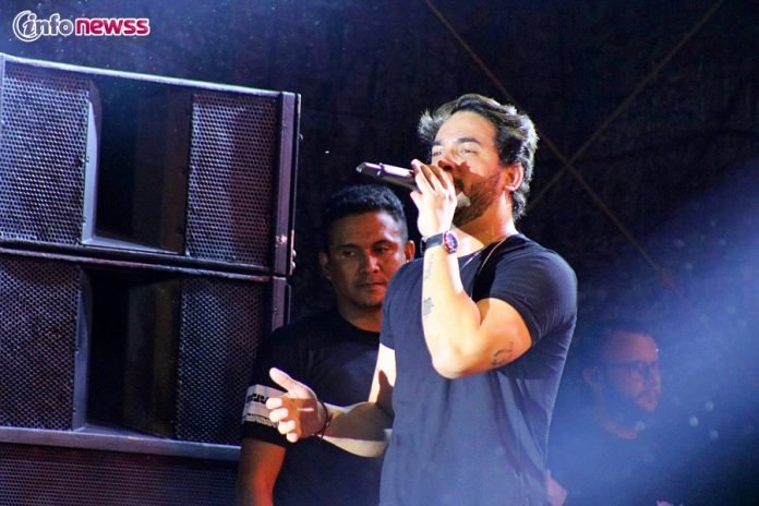 Confira fotos dos shows com Xenhenhem, Bonde do Brasil, Henry Freitas e Karlla Thalyta nos Festejos de Floresta do Piauí - IMG_7912