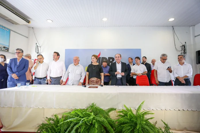 mdb-filia-10-prefeitos-ao-partidonone.jpeg.1200x0_q95_crop