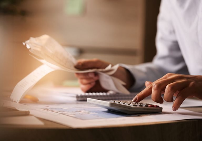 Bancos renegociam quase R$ 10 bi em dívidas no Programa Desenrola Bancos renegociam quase R$ 10 bi em dívidas no Programa Desenrola