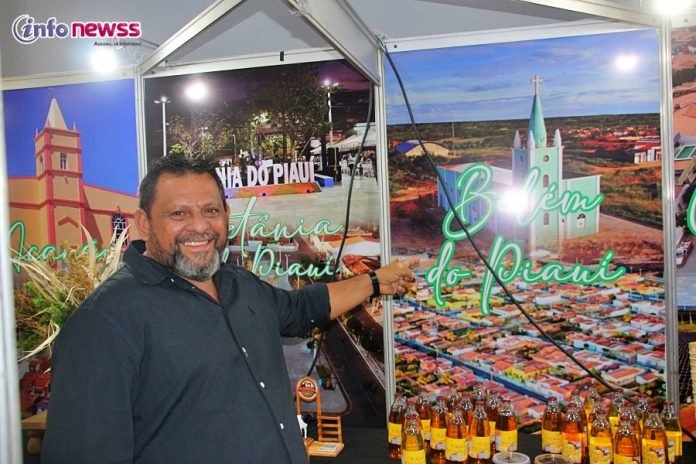 Feira dos Municípios tem início e divulga as potencialidades do Piauí - IMG_2241