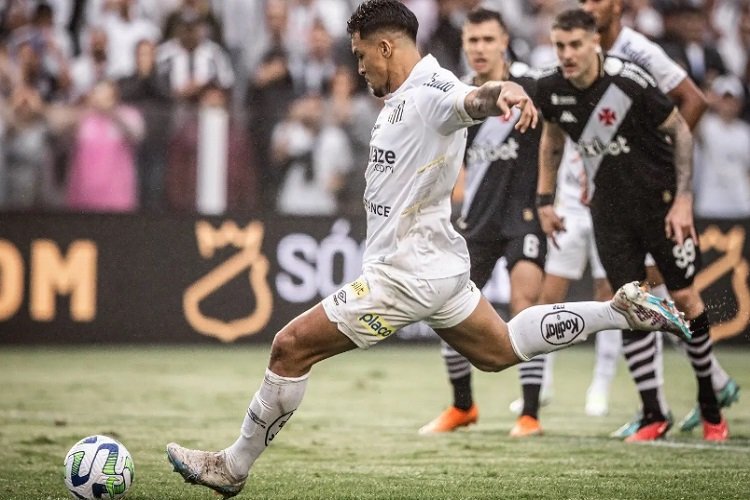 Santos goleia Vasco e deixa a zona de rebaixamento do Brasileirão Santos goleia Vasco e deixa a zona de rebaixamento do Brasileirão