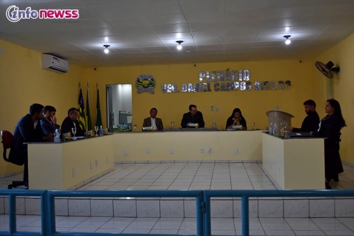 Em-Sessao-Ordinaria-vereador-Keleb-solicita-contratacao-de-profissional-para-atuar-na-area-da-saude-de-Belem-do-Piaui-DSC_0003