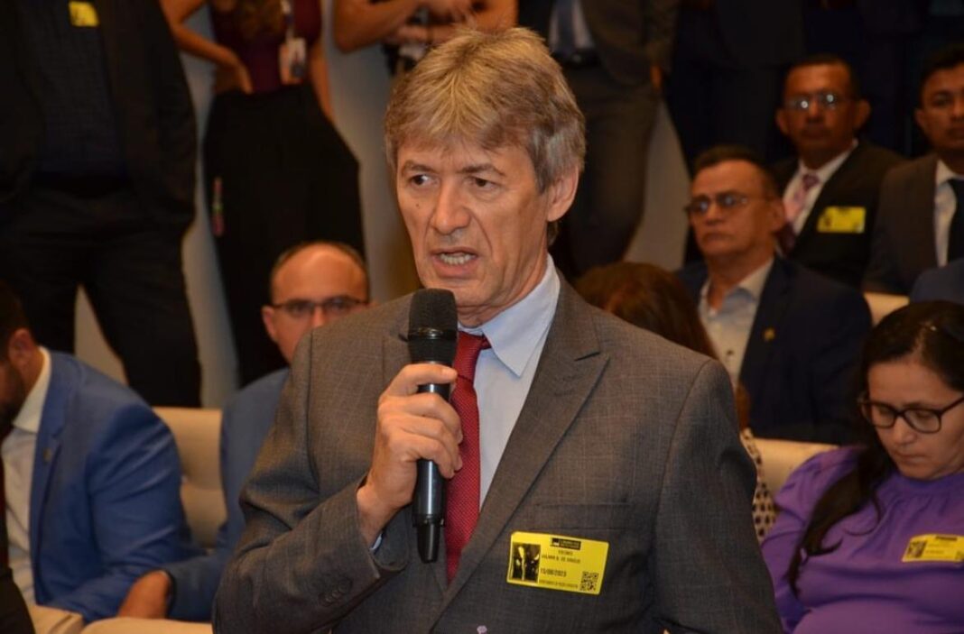 _prefeito-valmir-barbosa-de-araujo-de-dom-expedito-lopes_-6915961141673342501