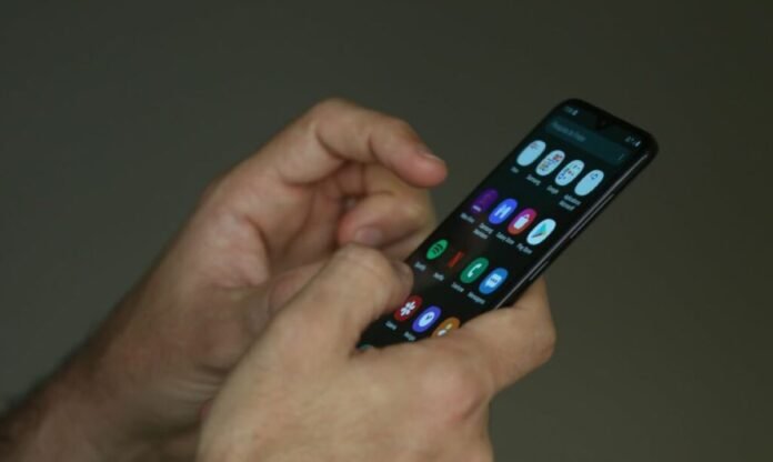 Celular-1-1024x613-1