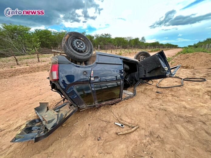 Acidente vereador de Belém do Piauí tomba carro na tarde desta sexta-feira -IMG-20240112-WA0051