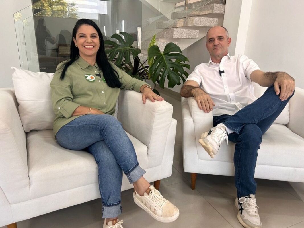 Tião do Gesso retira candidatura à prefeitura e declara apoio a Camila Modesto