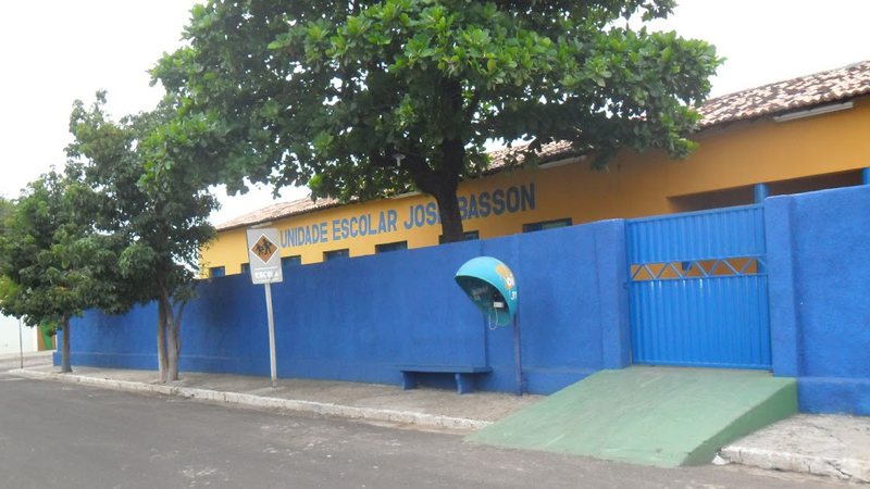 Unidade Escolar José Basson em Cocal-PI