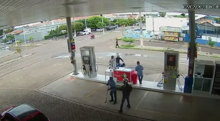 FA-IMG-4c68006da986c302fb39