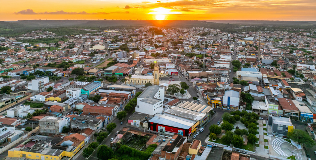 Imagem aérea da cidade de Araripina-PE - Imagem aérea de Araripina-PE