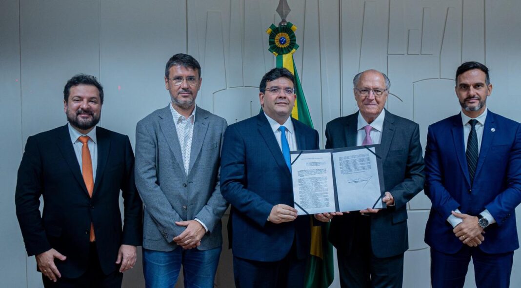 Alckmin autoriza instalação do maior projeto de hidrogênio verde do mundo no Piauí