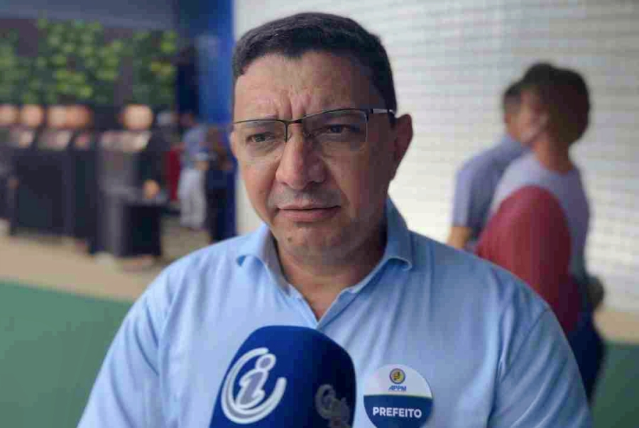 Made with insMind-Prefeito Marciano Macedo fala sobre prejuízos da estiagem em Aroeiras do Itaim e destaca importância de reunião da APPM - prefeito de Aroeiras do Itaim, Marciano Macedo