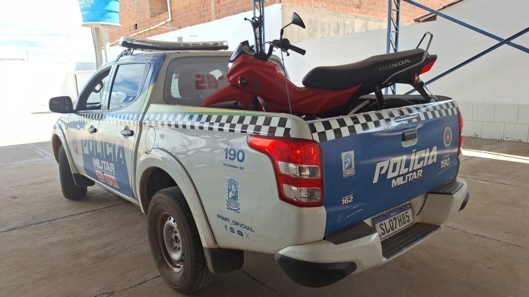Menor é detido após realizar grau com moto em frente ao Posto Fiscal de Marcolândia 2