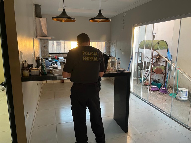 Polícia Federal combate desvio de recursos da assistência social no Piauí